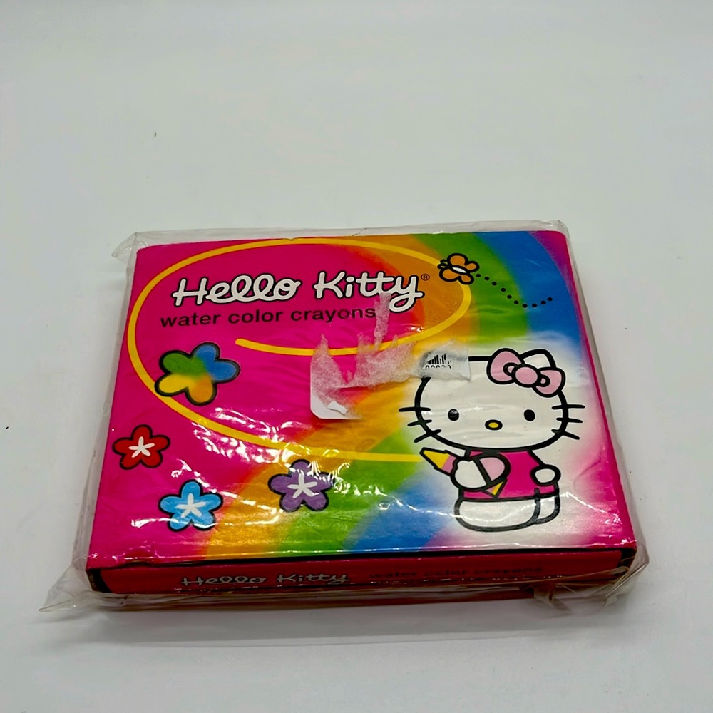 Hello Kitty Sanrio Water Color Crayons NIP